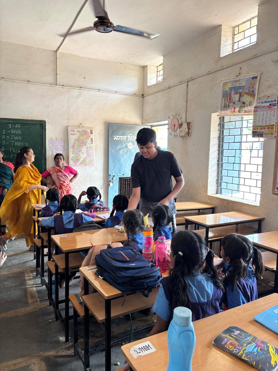 Om Shanti Niketan Amaaseoni School