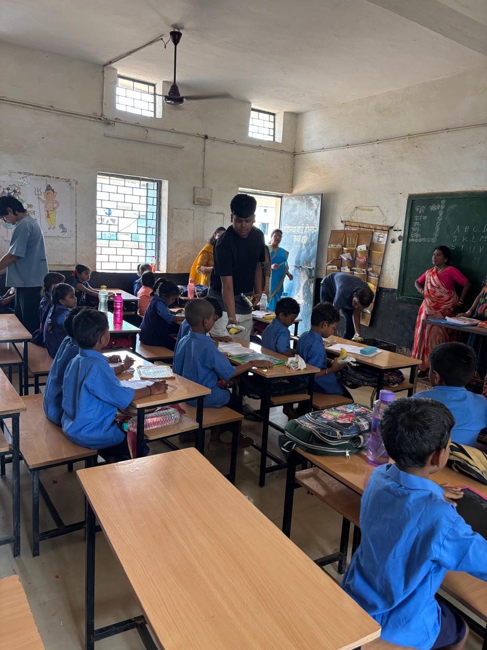 Om Shanti Niketan Amaaseoni School