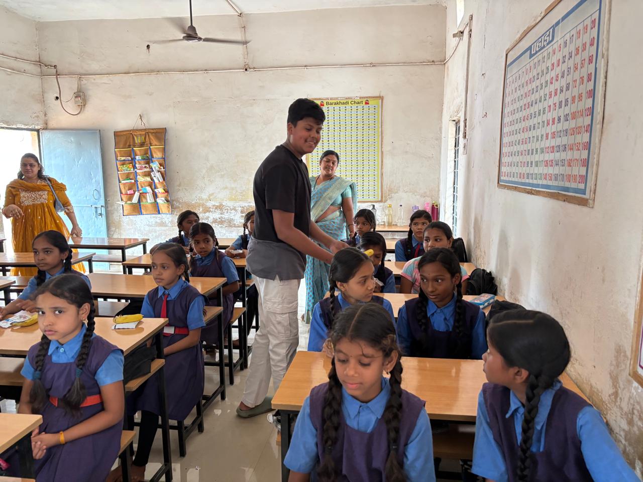 Om Shanti Niketan Amaseoni School